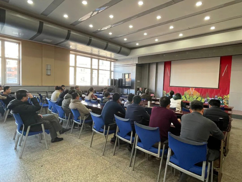 公司召開學(xué)術(shù)交流活動(dòng) ——樓永林同志從業(yè)40年經(jīng)驗(yàn)交流(圖2) 公司召開學(xué)術(shù)交流活動(dòng) ——樓永林同志從業(yè)40年經(jīng)驗(yàn)交流(圖2)