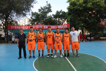 賡續(xù)榮光再起航 同心奮進續(xù)華章 ——省建科院賀建院65周年第十五屆“奮進杯” 職工籃球賽圓滿閉幕(圖3) 賡續(xù)榮光再起航 同心奮進續(xù)華章 ——省建科院賀建院65周年第十五屆“奮進杯” 職工籃球賽圓滿閉幕(圖3)