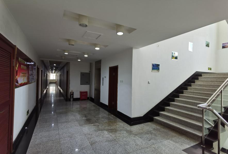 遼寧省建設(shè)科學(xué)研究院有限責(zé)任公司招聘 招 聘(圖3) 遼寧省建設(shè)科學(xué)研究院有限責(zé)任公司招聘 招 聘(圖3)